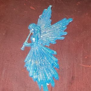 Resin angel